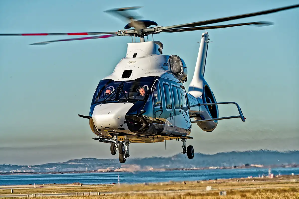 エアバス・ヘリコプター・ジャパン
H160 in flight_CDPH_30